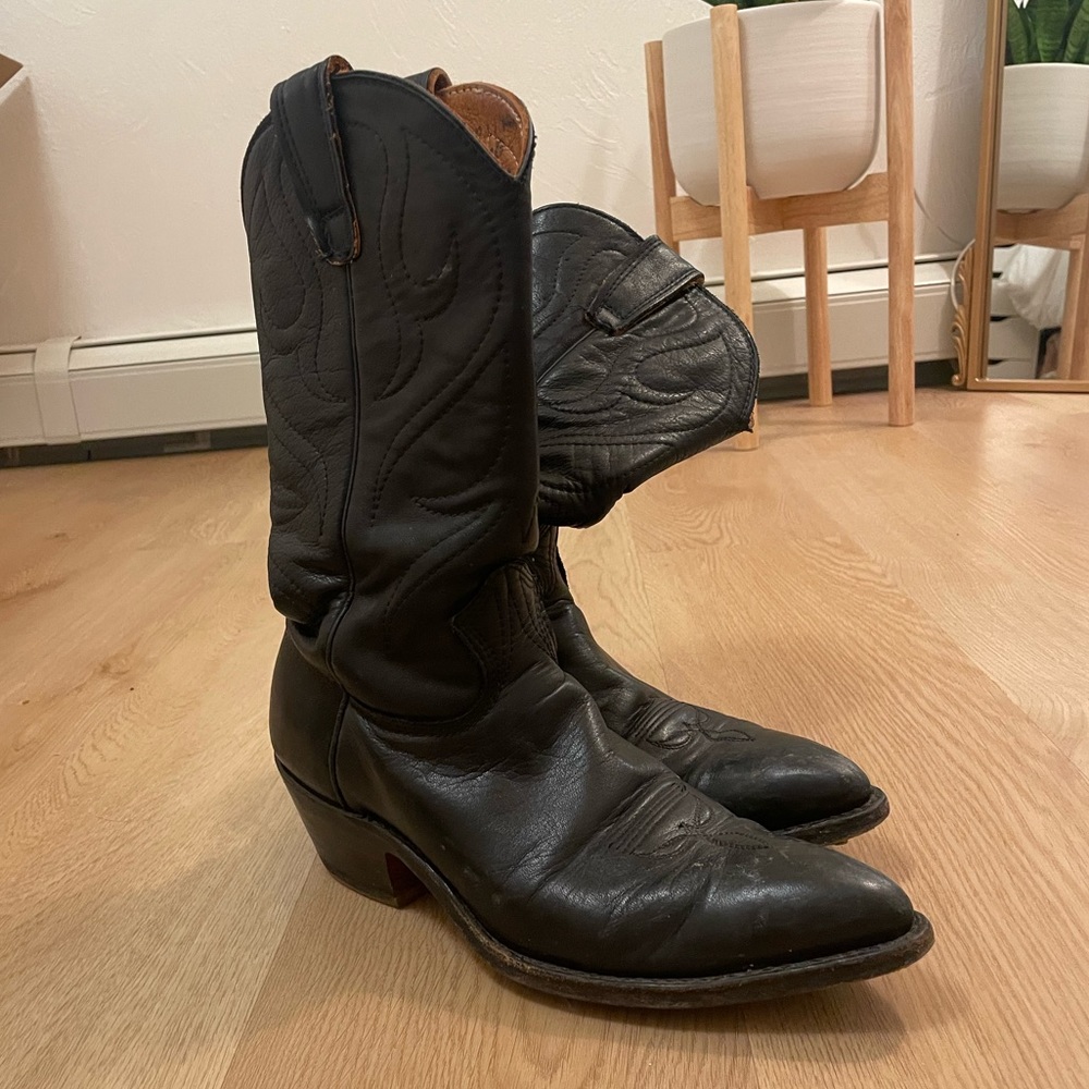 Handmade black Stewart cowboy boots
